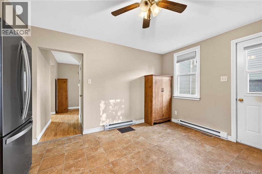 210 Broadway Street Property Photo 15