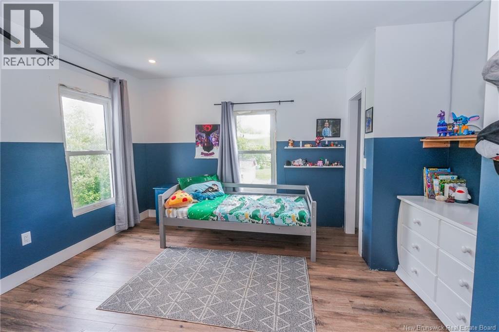 9 Tilley Street Property Photo 29