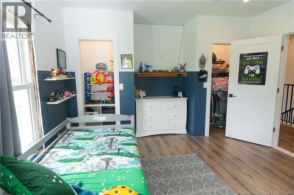 9 Tilley Street Property Photo 30