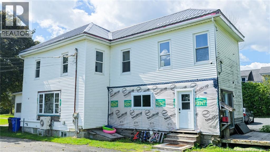 9 Tilley Street Property Photo 33