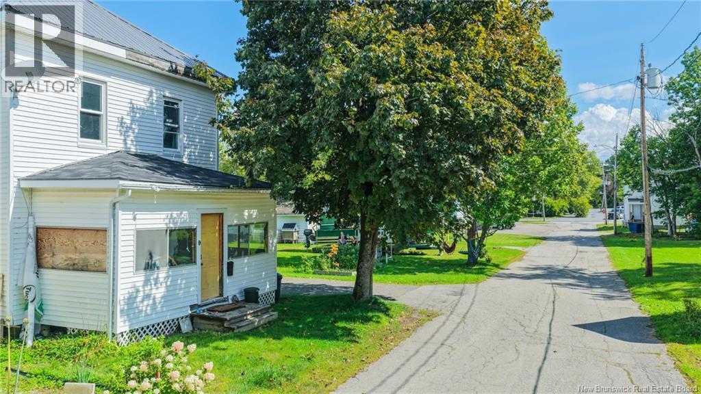 9 Tilley Street Property Photo 35