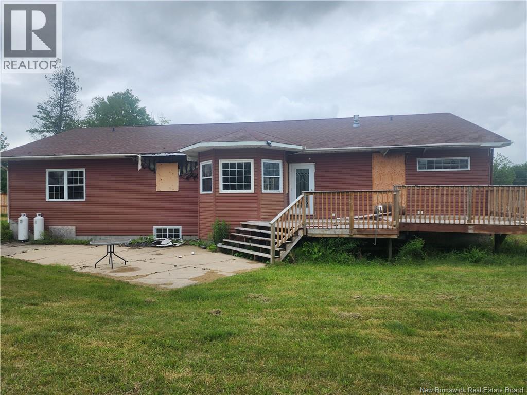 15 Cedar Circle Road Property Photo 5