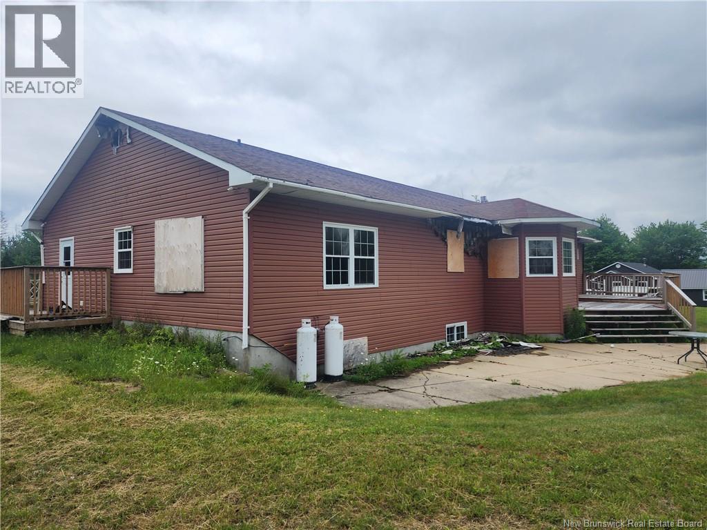 15 Cedar Circle Road Property Photo 6