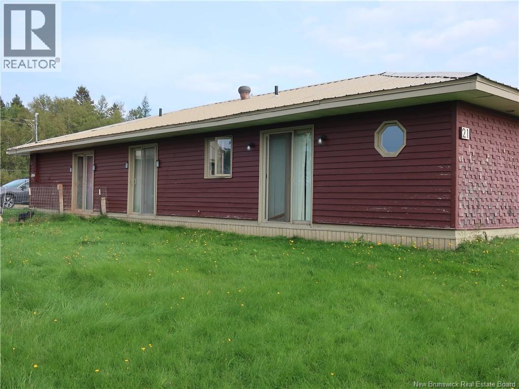 21 Burnside Road Property Photo 4