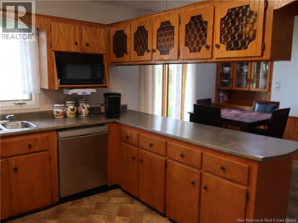 21 Burnside Road Property Photo 7