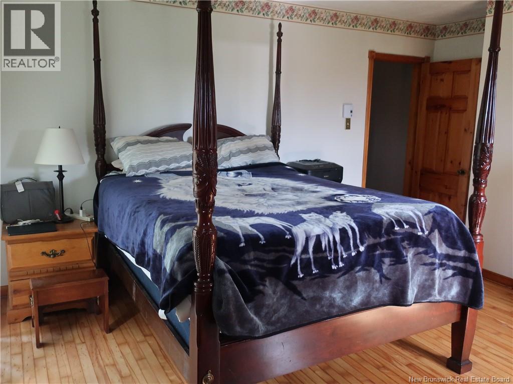 21 Burnside Road Property Photo 13