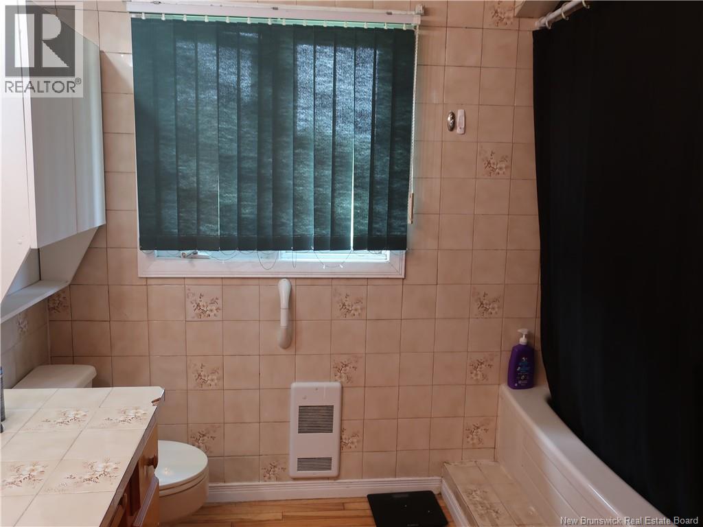 21 Burnside Road Property Photo 17