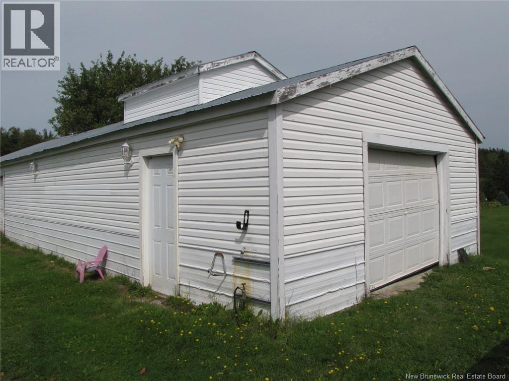 39 Gowland Mountain Road Property Photo 11