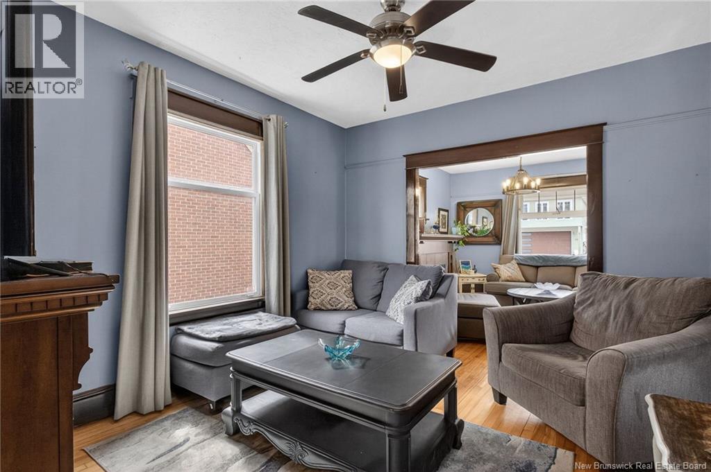 425 Lutz Street Property Photo 16
