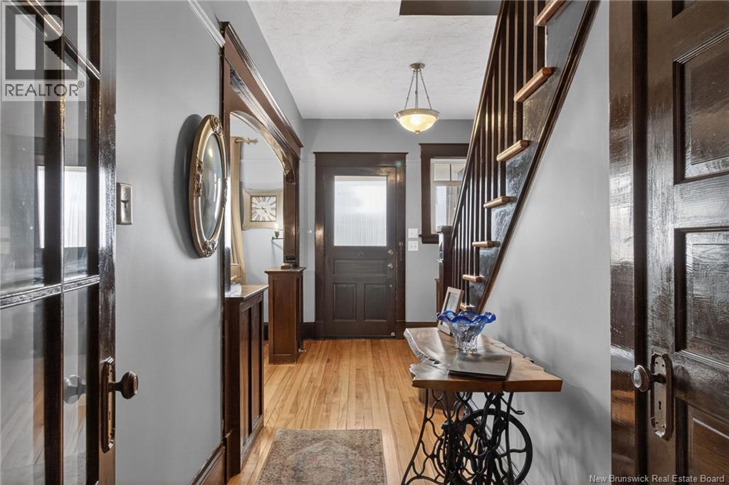 425 Lutz Street Property Photo 20