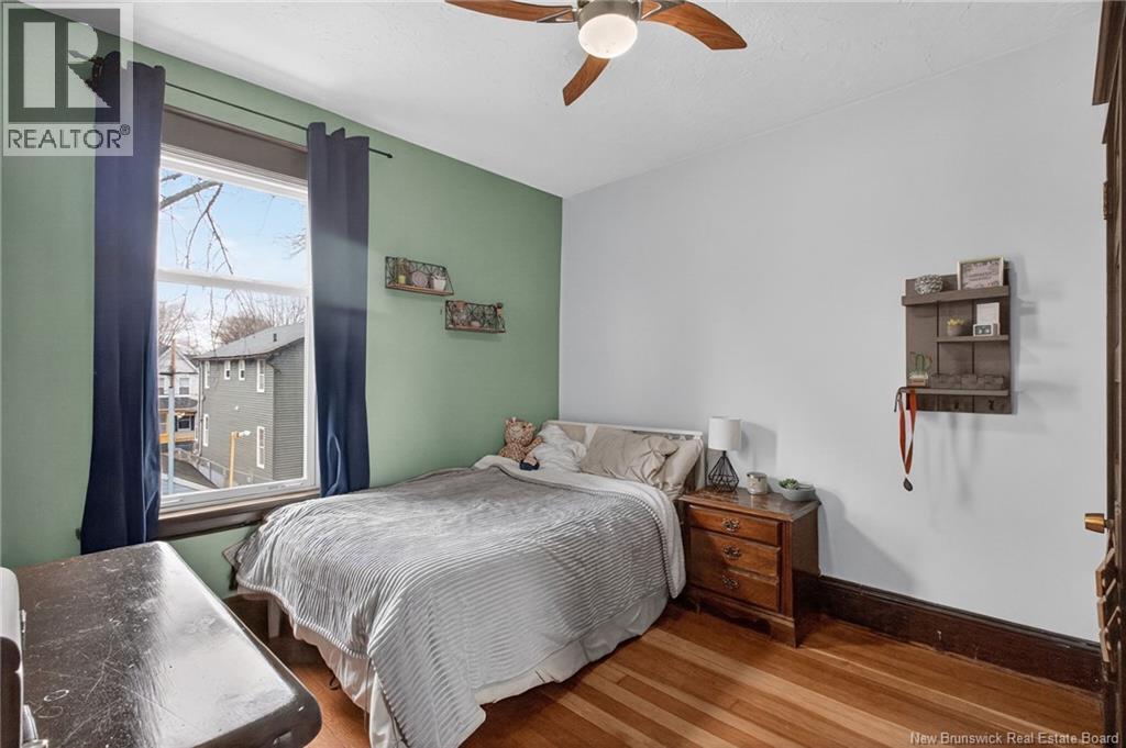 425 Lutz Street Property Photo 30