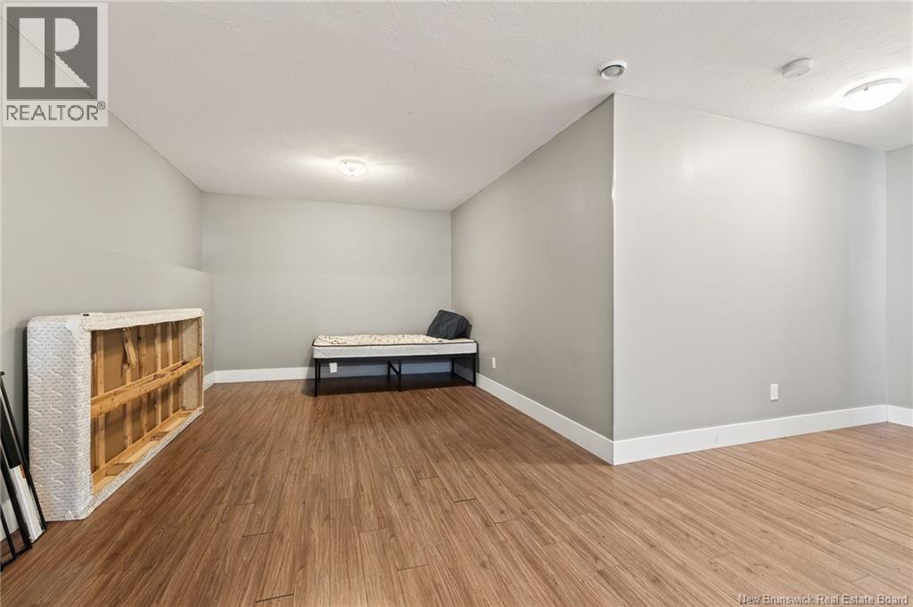 95 Doiron Street Property Photo 20