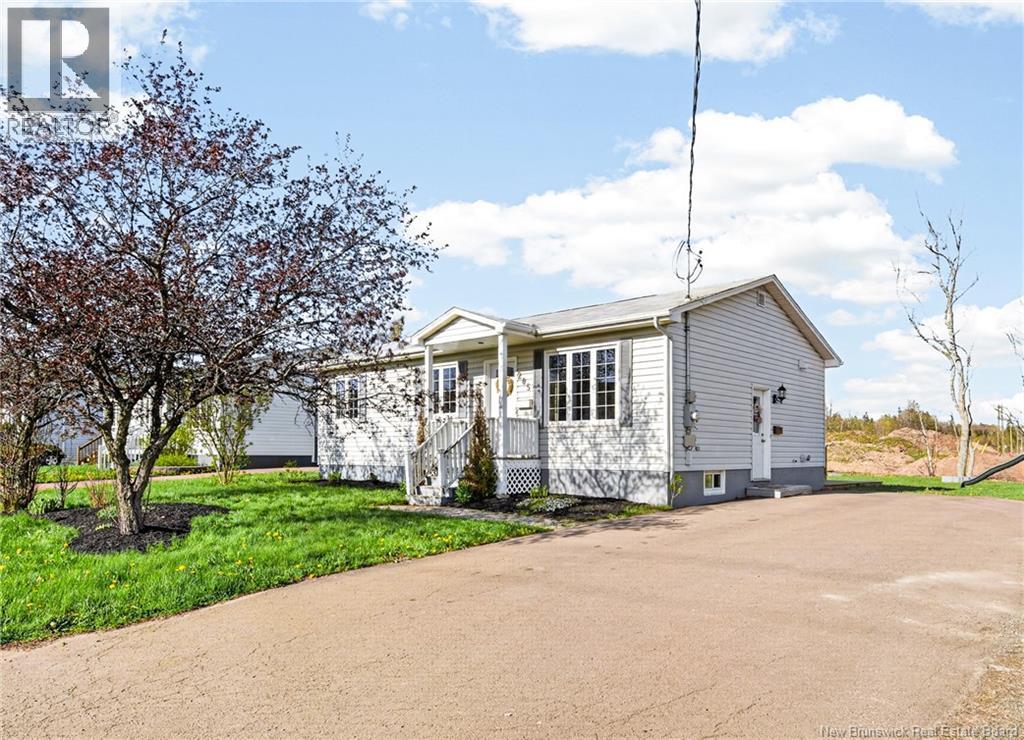 205 Thomas Street Property Photo 2