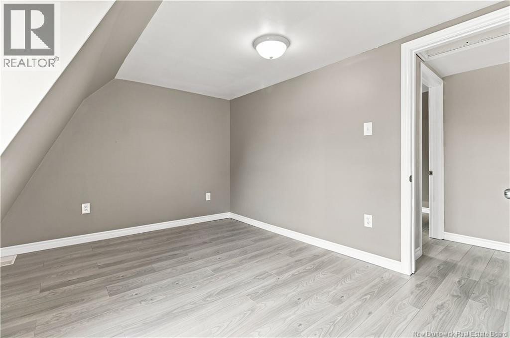 43 Hillcrest Avenue Property Photo 28