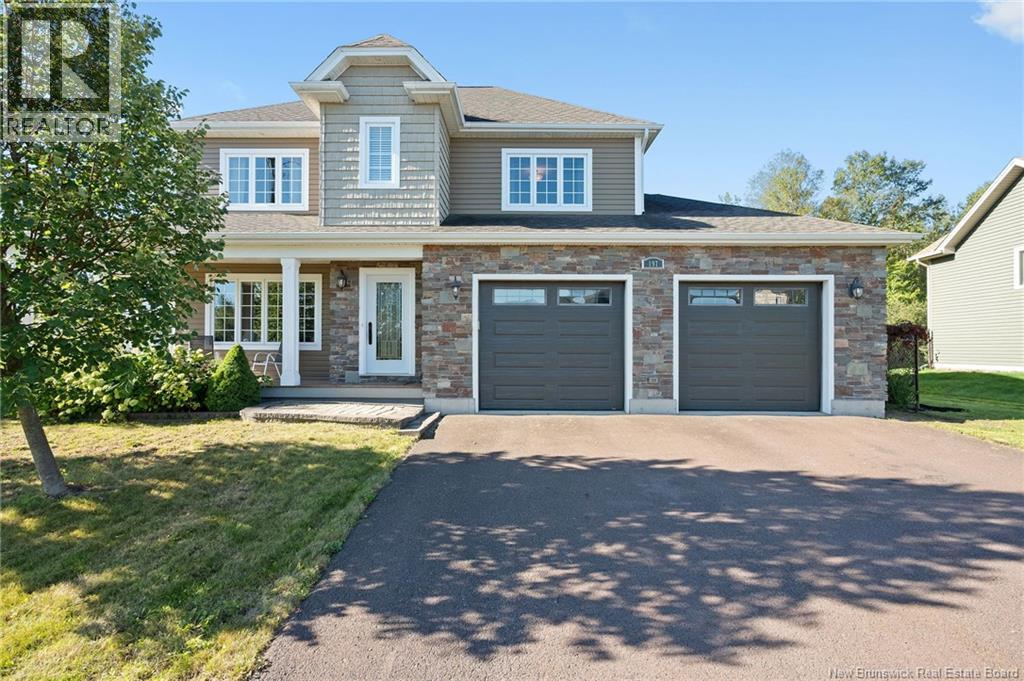 197 Amiens Drive Property Photo 1