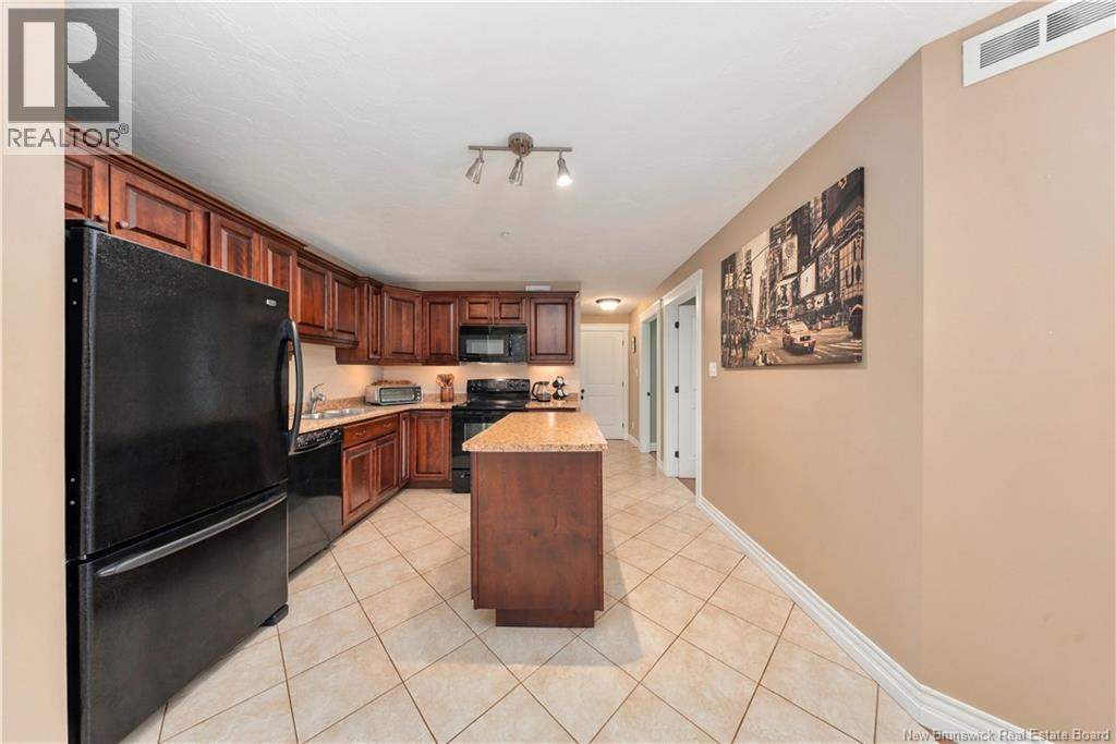65 Diamond Head Court Unit# 206 Property Photo 4