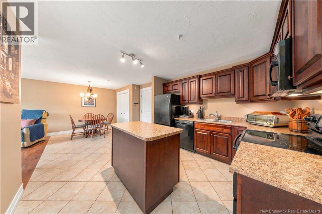 65 Diamond Head Court Unit# 206 Property Photo 5