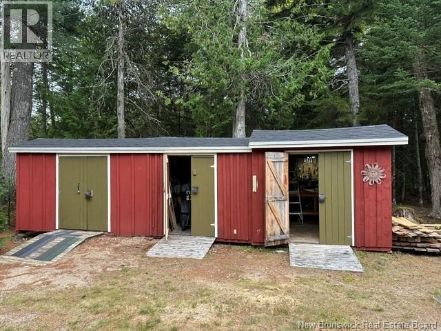 25 Mason Lane Property Photo 22