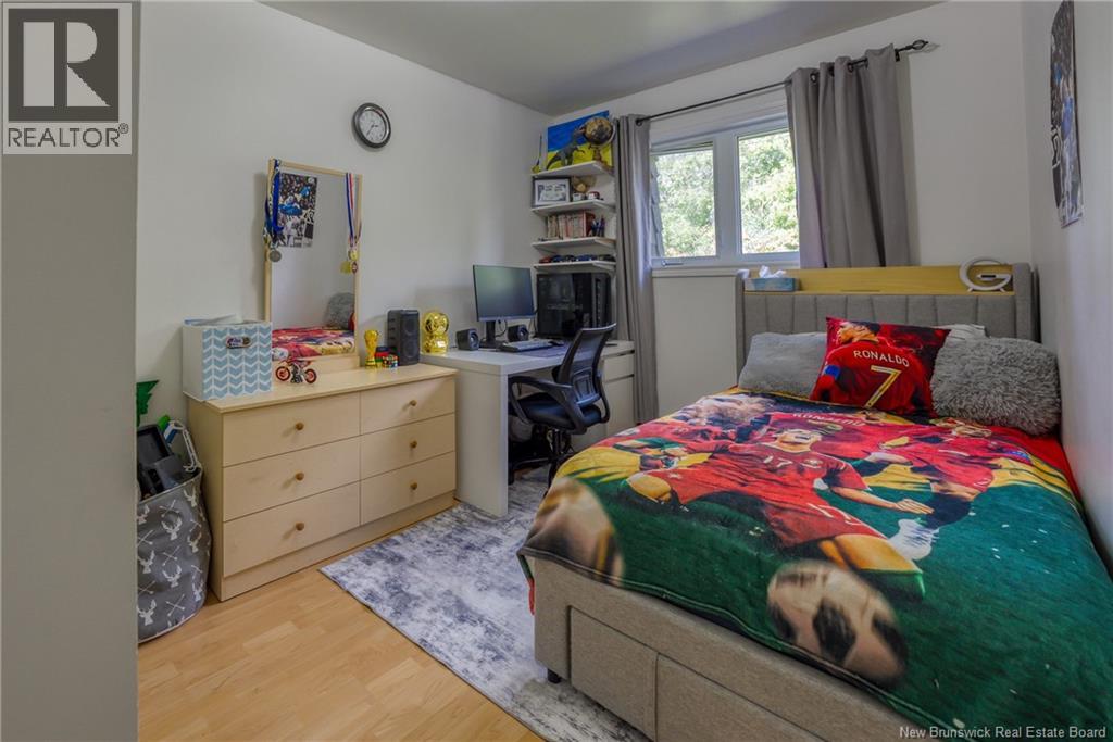 86-88 Dominique Property Photo 43