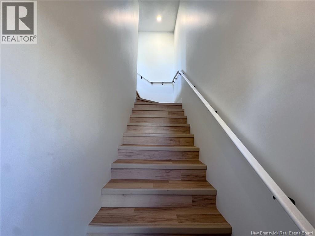 42 Winnipeg Street Property Photo 3