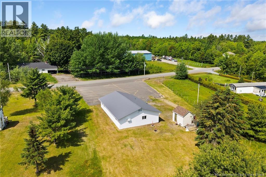 6125 Route 101 Property Photo 38