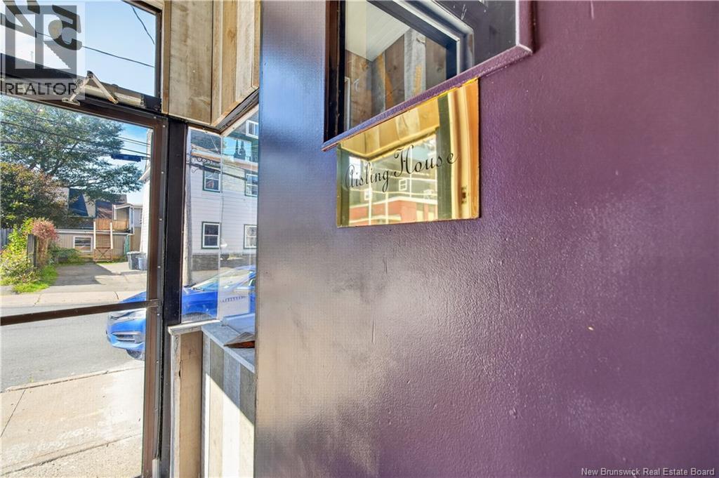 52 Dorchester Street Property Photo 4