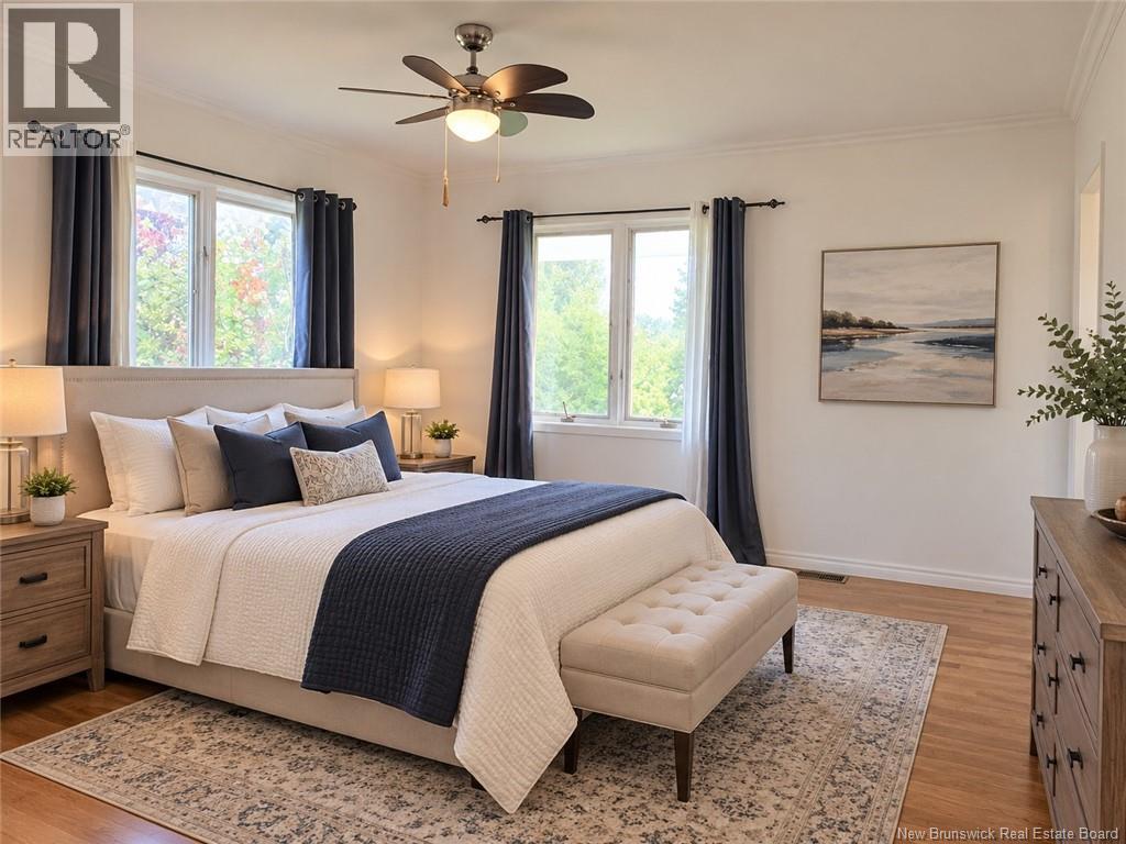 141 Neil Property Photo 28