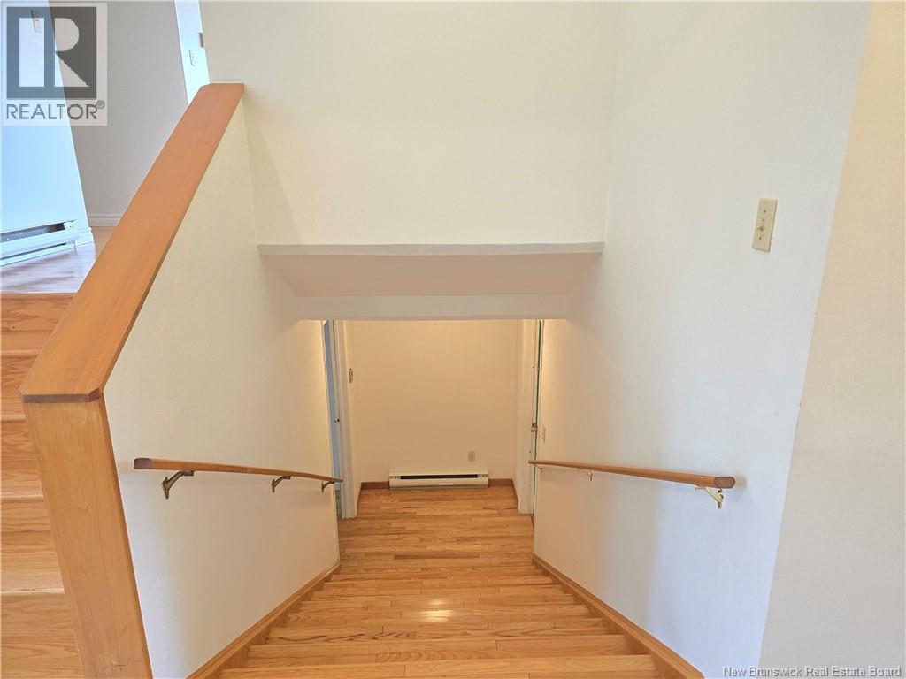 141 Neil Property Photo 39