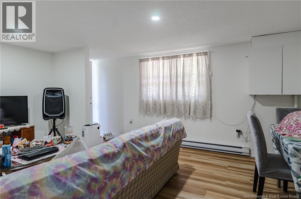 6 Parkdale Avenue Property Photo 16