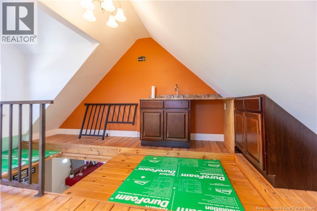 1 Woodlawn Road Property Photo 26