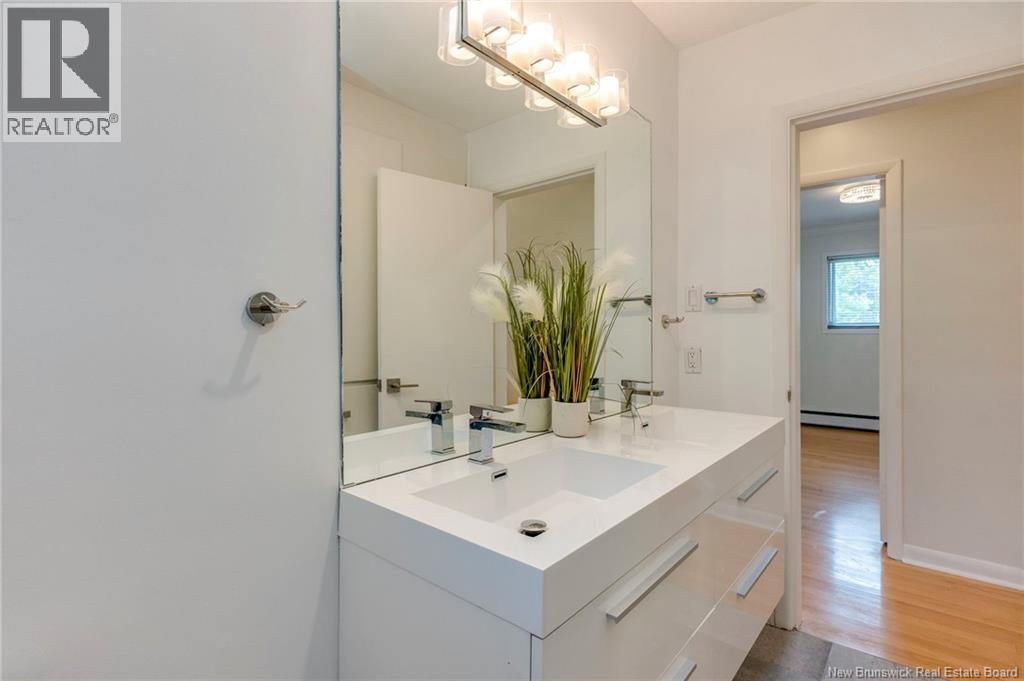 81 Athlone Avenue Property Photo 25