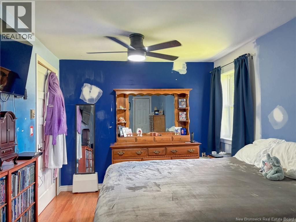 835 Central Street Property Photo 10