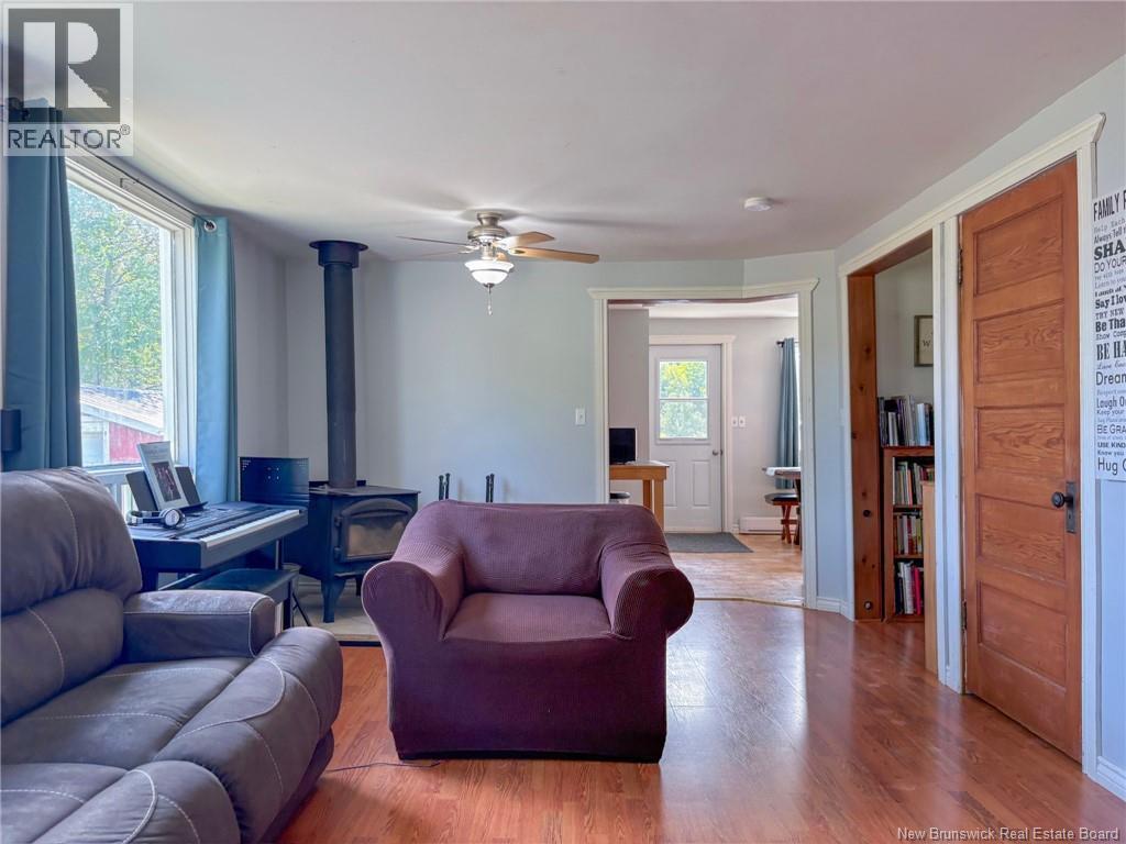 835 Central Street Property Photo 11