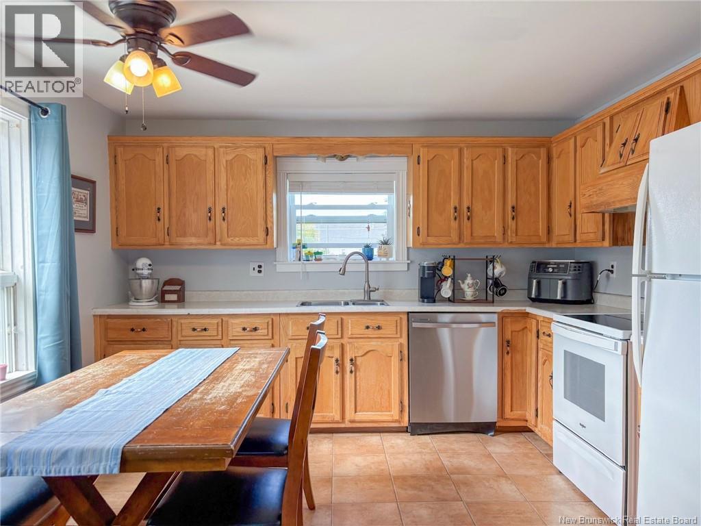 835 Central Street Property Photo 15