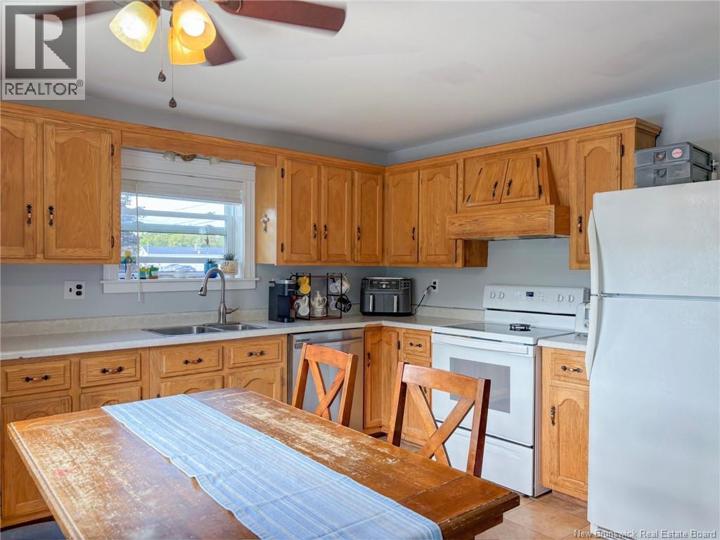 835 Central Street Property Photo 16