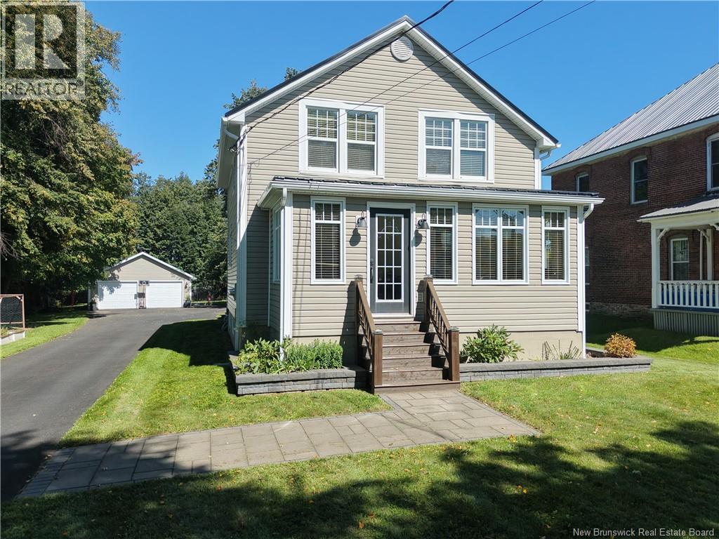1082 Main Street Property Photo 1