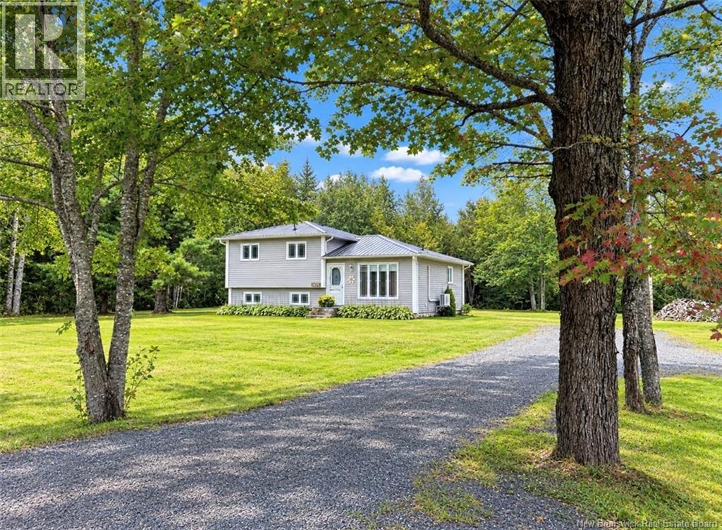 8789 Route 117 Property Photo 1