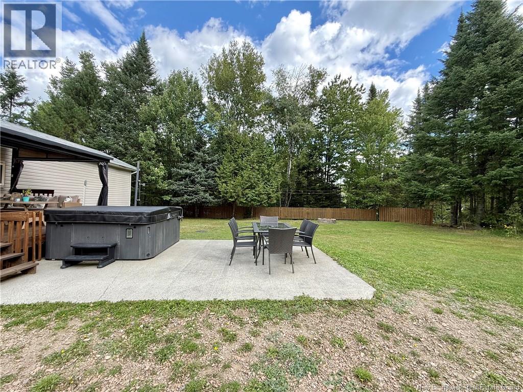 401 Chemin Smith Property Photo 6