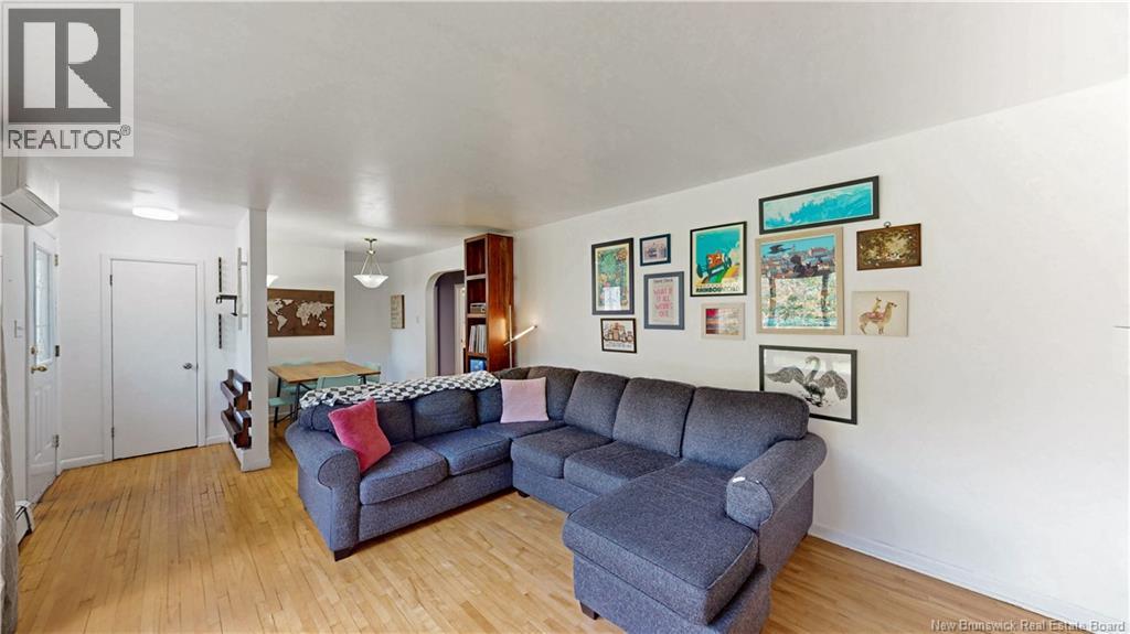 6 Barbara Crescent Property Photo 8