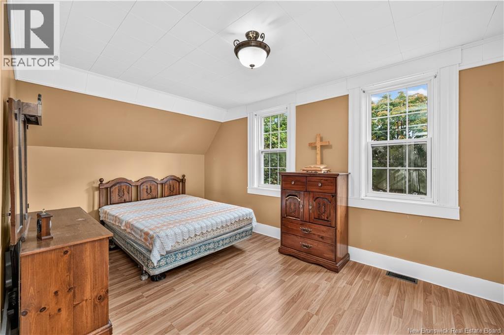 24 Mill St Property Photo 33
