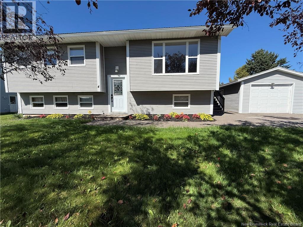 4 Phillips Street