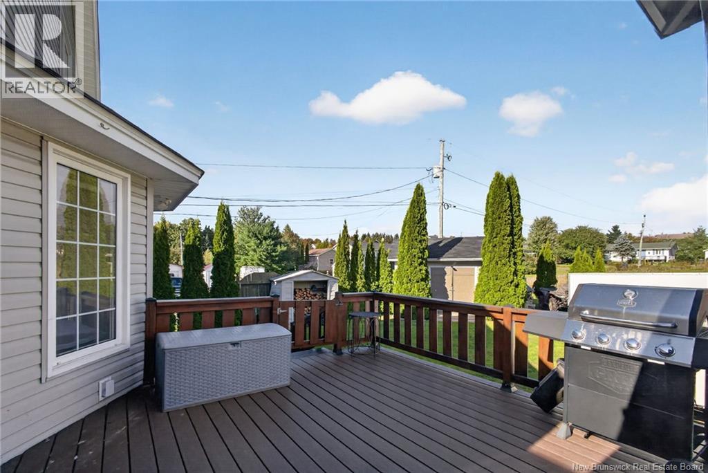 218 Riverside Drive Property Photo 43