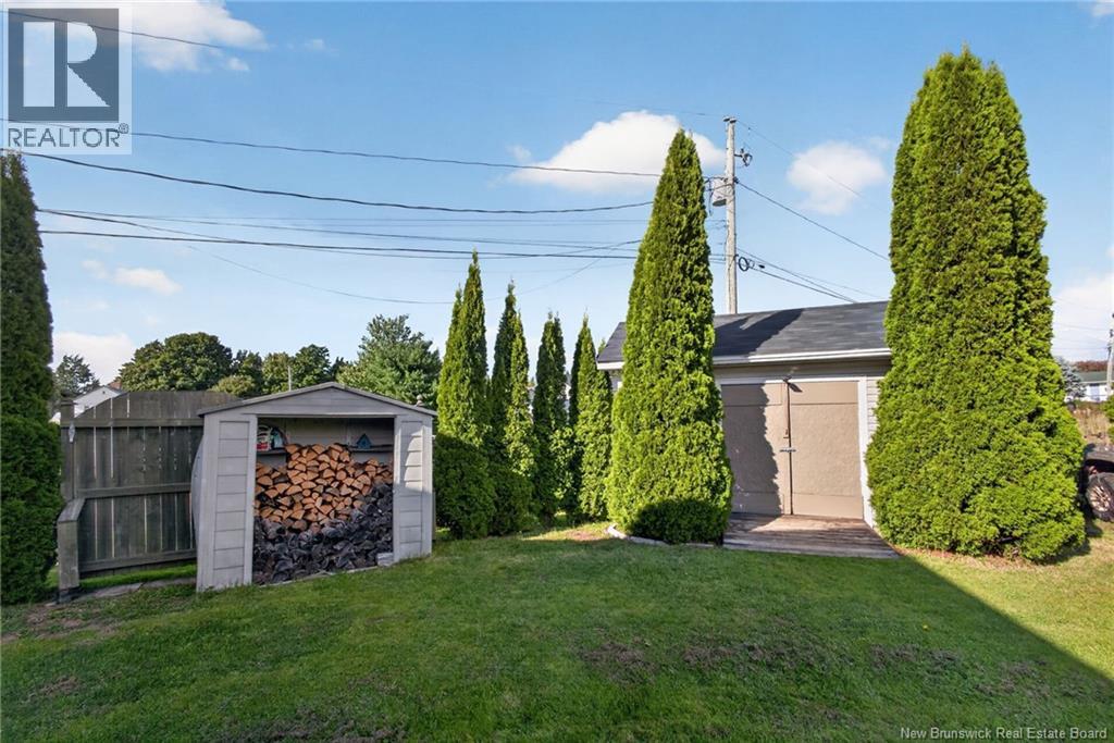 218 Riverside Drive Property Photo 44