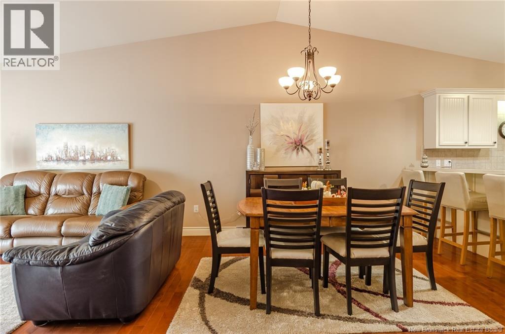 6 Mapleview Drive Property Photo 17