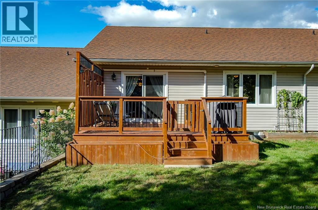 6 Mapleview Drive Property Photo 39