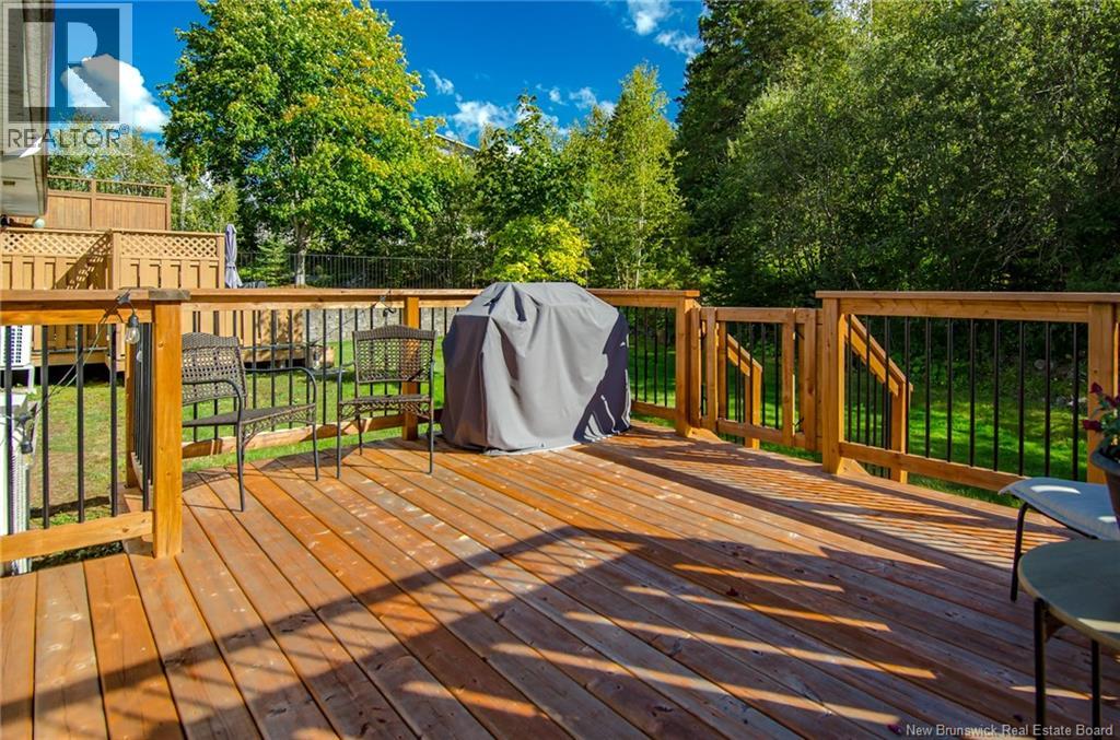 6 Mapleview Drive Property Photo 40