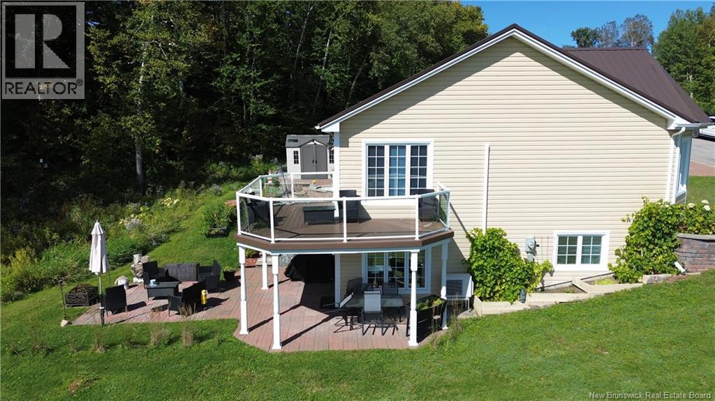 1895 Gowan Brae Drive Property Photo 4