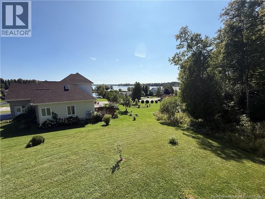 1895 Gowan Brae Drive Property Photo 7