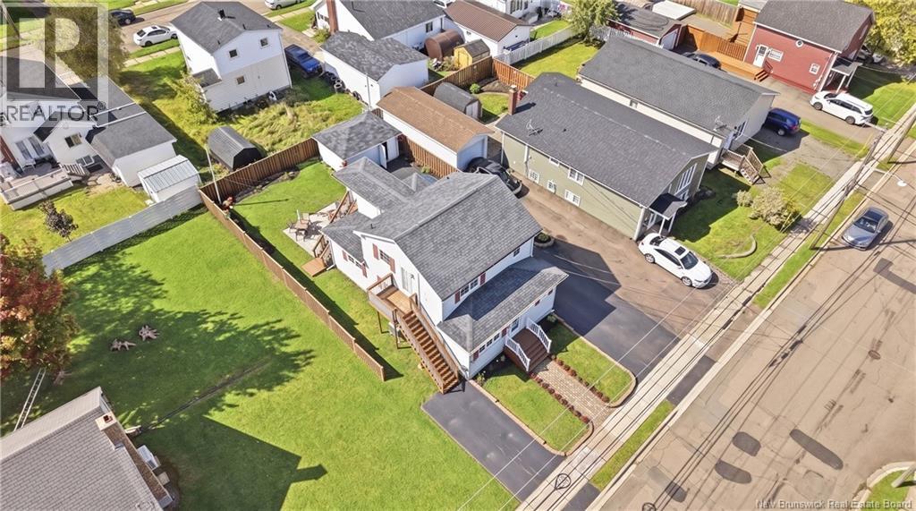 162 Churchill Property Photo 10