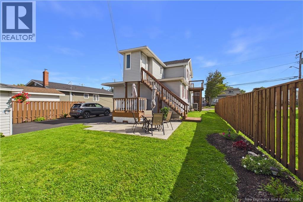 162 Churchill Property Photo 12